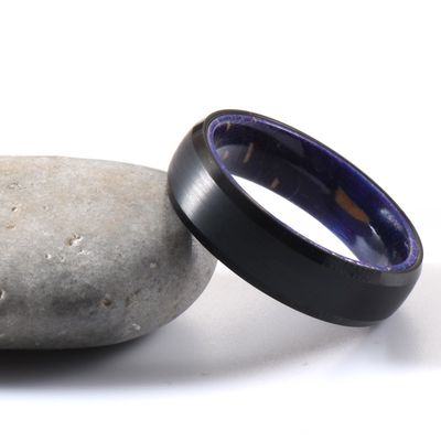 Gender Unisex Stylish Jewelry Gift Classic 6mm Beveled Tungsten Ring Black or Silver Plated with Blue Purple Wood Inside