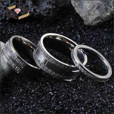 Men Wedding Silver Titanium Rings 8mm With Cubic Zircon Inlay