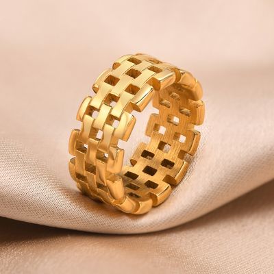 Wedding Stainless Steel Rings 8mm Gold Plated Third Party Appraisal With Hollow Styles