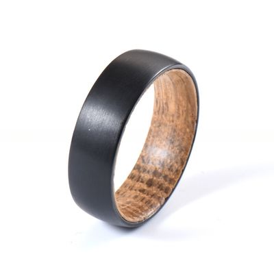Men'S Wedding Black Tungsten Carbide Ring Whiskey Barrel Wood Insert Domed 8mm