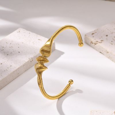 18K Gold Plated Stainless Steel Bangle Bracelets Spiral Adjustable For Women