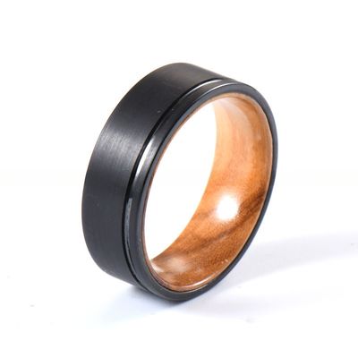 8mm Flat Edge Brushed Olive Wood Inlay Sleeve Black Tungsten Ring Wedding Band Fashion Engagement Ring for Men Sample Making