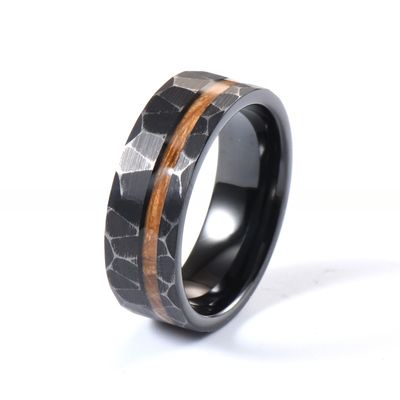 Trendy Vintage Whiskey Barrel Wood Inlay Black Hammered Tungsten Ring Wedding Band Men Ring for All Size and Other Material